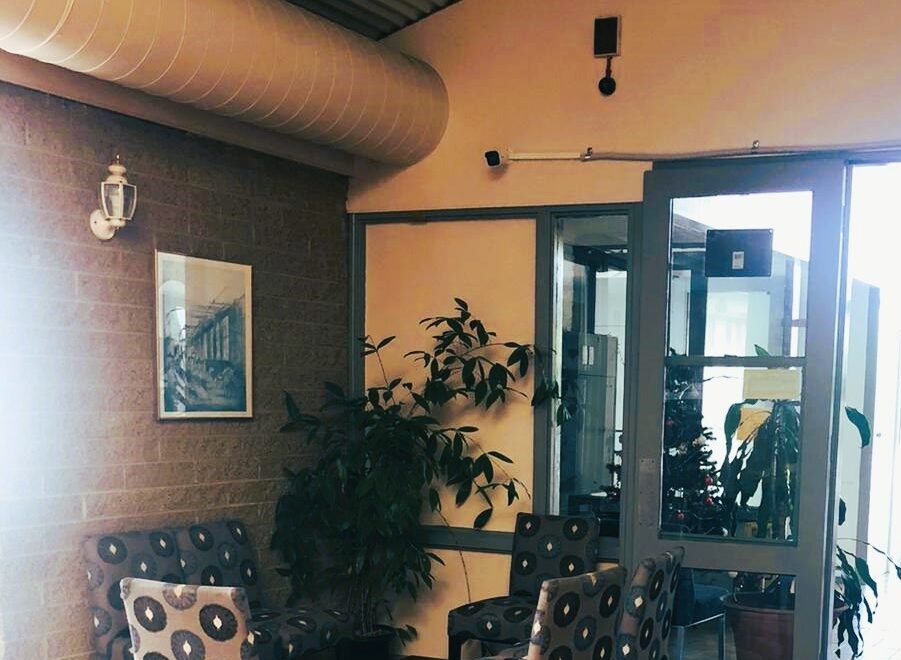 Guest common area